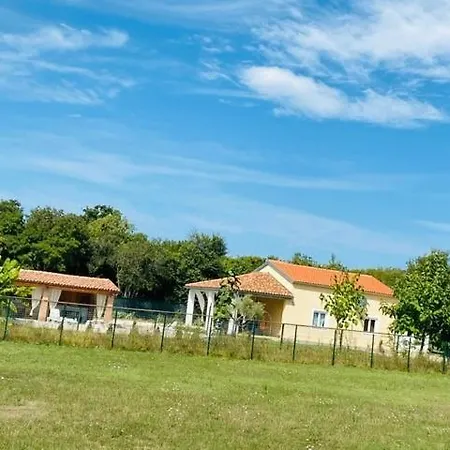 Natura With Private Pool * Ρόβινι