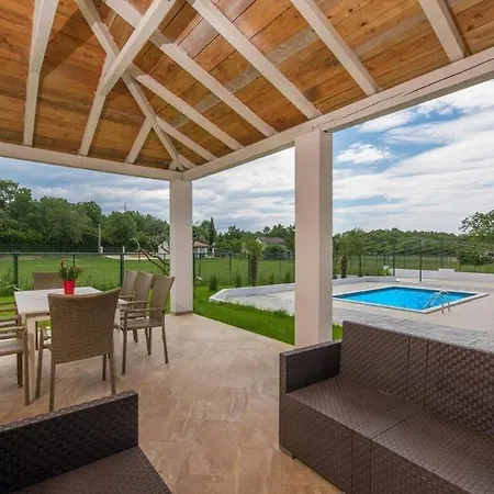 Natura With Private Pool *